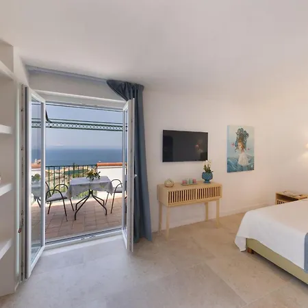 Mundis Relais 3*